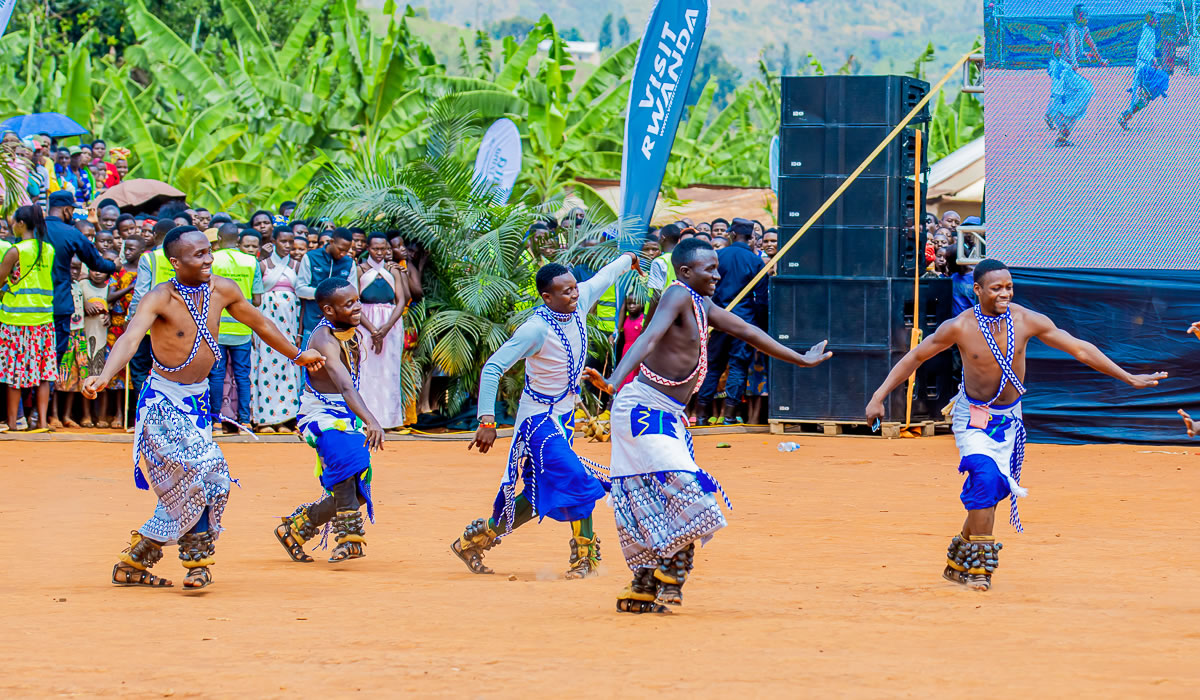 3 Days Gorilla Trekking and Rwanda Cultural Tour